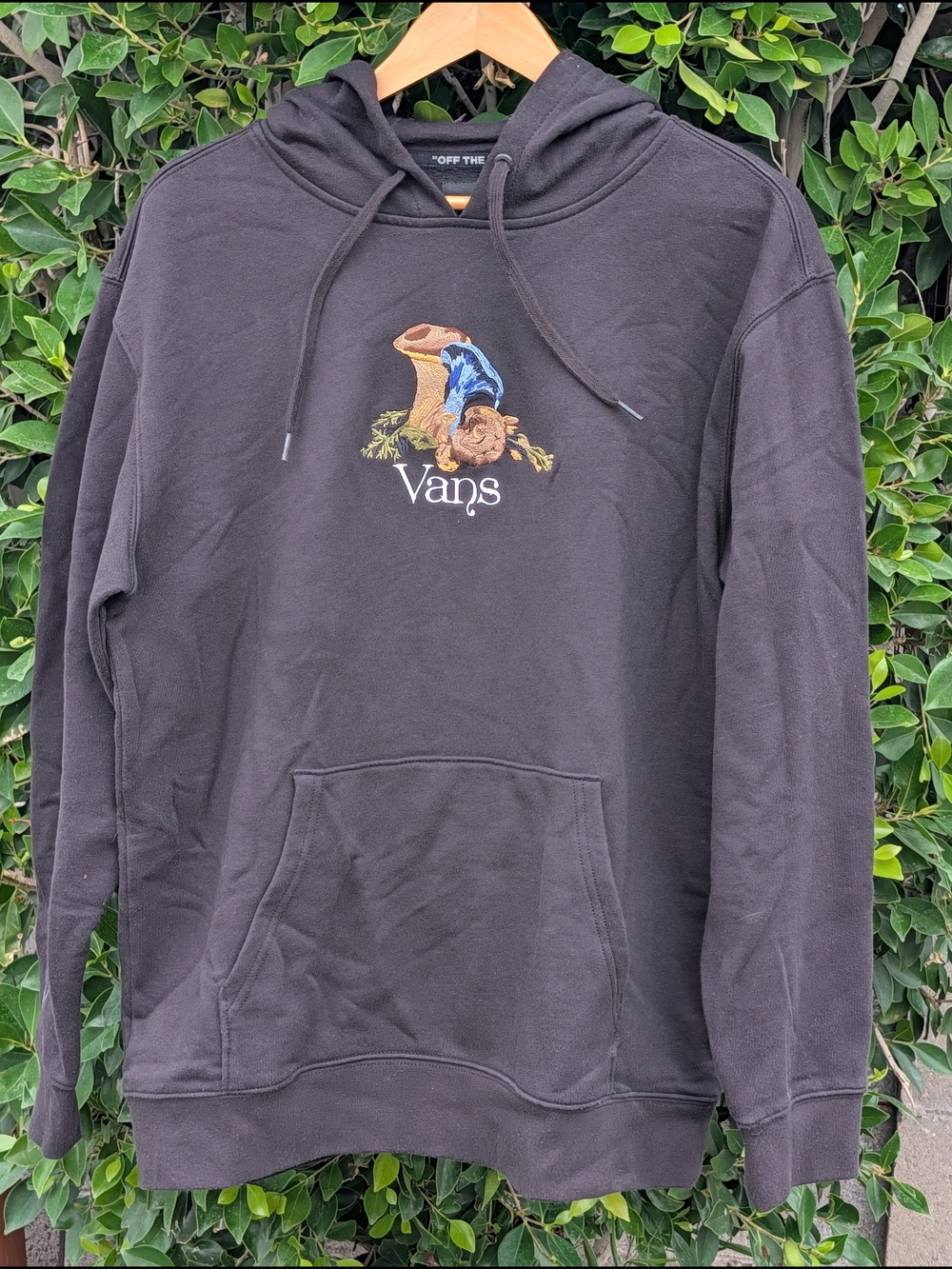 Vans "Still Life" Botanical Mushroom Embroidered Hoodie - Men’s Large - Picture 4 of 13